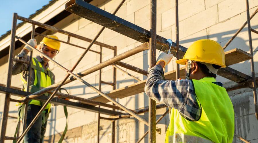 Professional fairlawn roofing services in Lansing, NC
